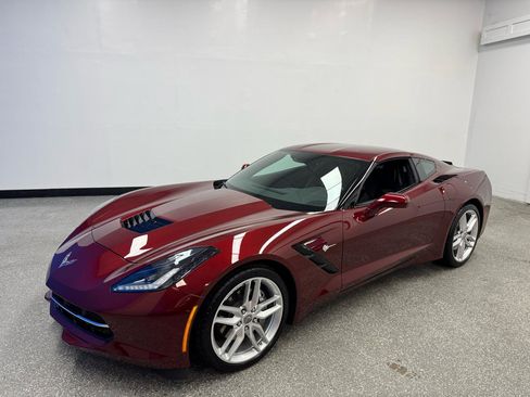 Used 2019 Chevrolet Corvette Stingray Coupe w/ 1LT RWD image 29