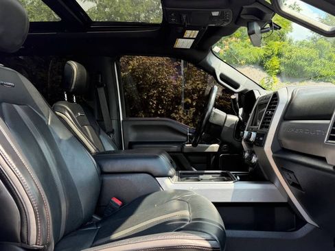 Used 2020 Ford F350 Platinum AWD/4WD image 32