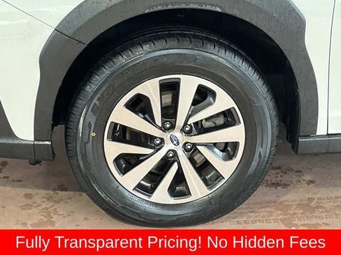 Used 2025 Subaru Outback Premium AWD/4WD image 11