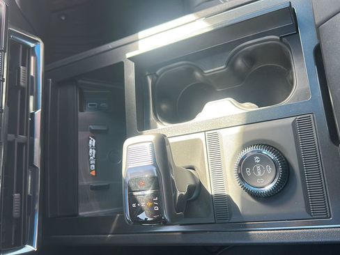 New 2026 GMC Hummer EV 3X w/ Carbon Fiber Edition Package AWD/4WD image 3