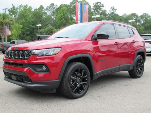 New 2026 Jeep Compass Latitude AWD/4WD image 3