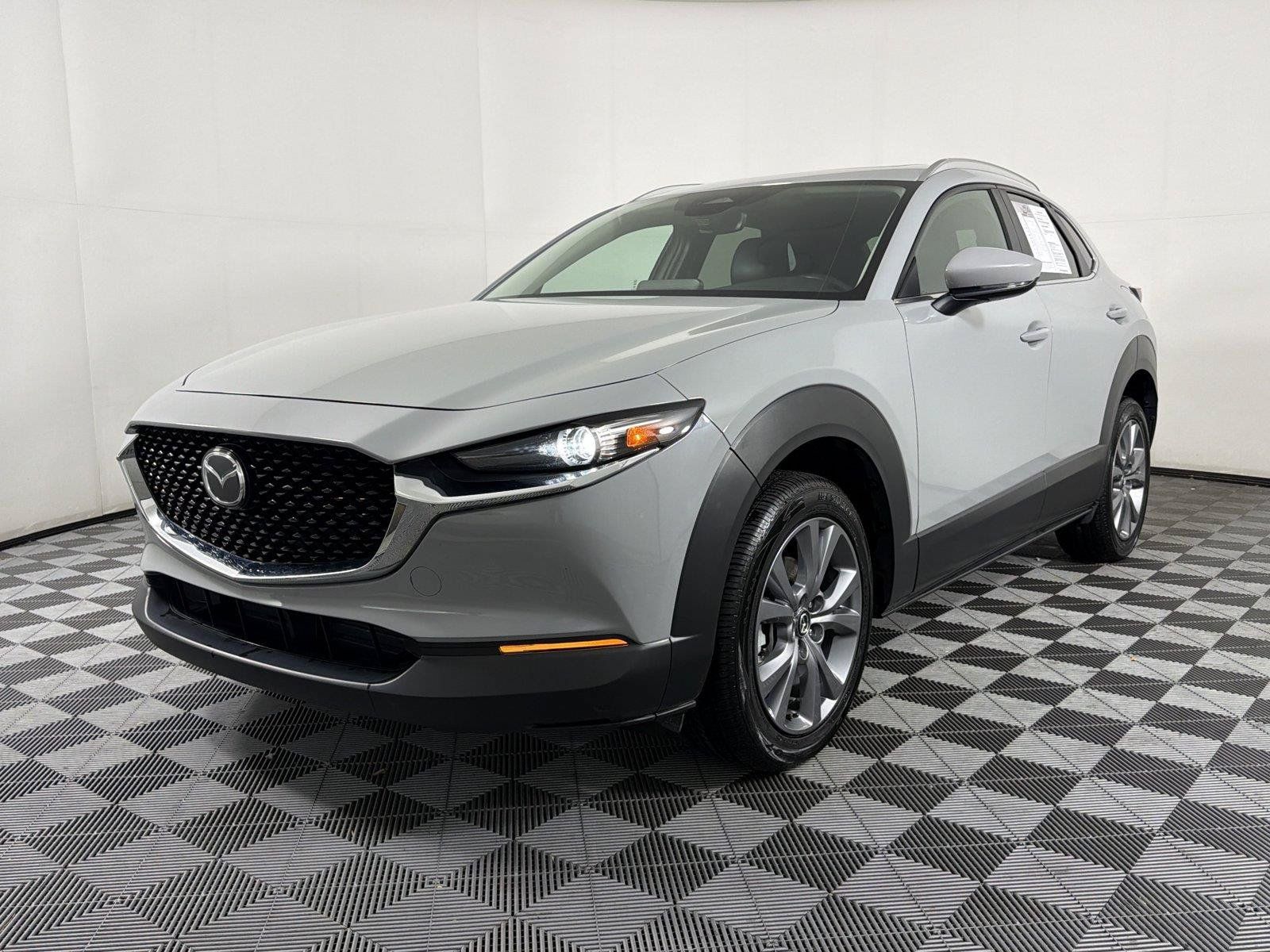 Used 2025 MAZDA CX-30 AWD 2.5 S w/ Preferred Package image 3