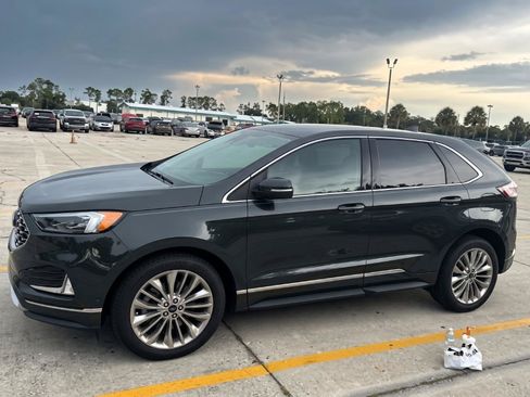 Used 2024 Ford Edge Titanium w/ Titanium Elite Package AWD/4WD image 2
