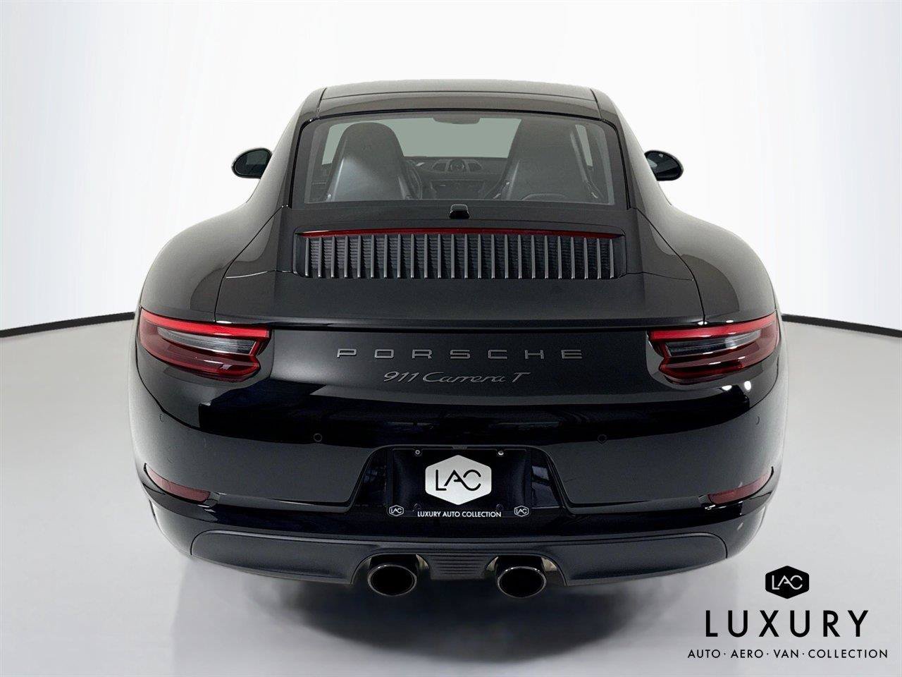 Used 2019 Porsche 911 Carrera T w/ Carrera T Interior Package RWD image 6