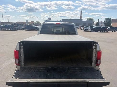 Used 2018 Ford F150 Lariat w/ Equipment Group 502A Luxury AWD/4WD image 21