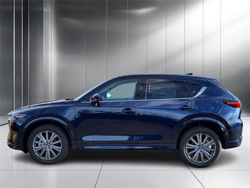 New 2025 MAZDA CX-5 Signature image 23