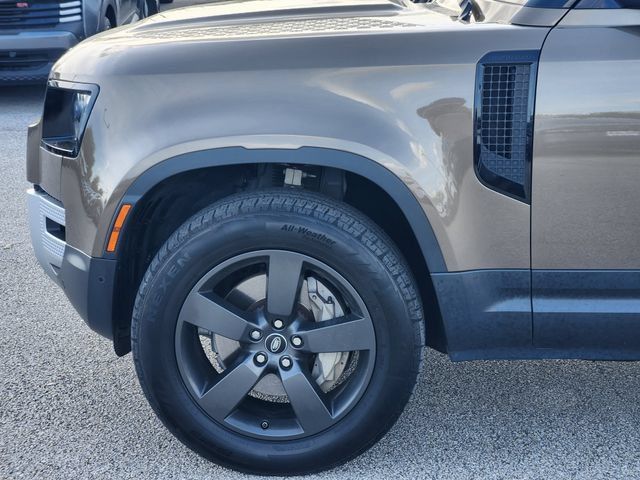 Used 2020 Land Rover Defender 110 SE AWD/4WD image 5