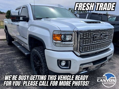 Used 2019 GMC Sierra 3500 Denali w/ Duramax Plus Package AWD/4WD image 5