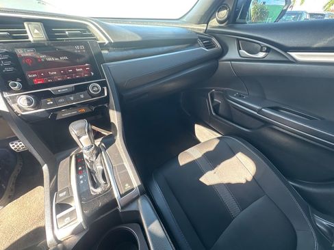 Used 2021 Honda Civic Sport image 19