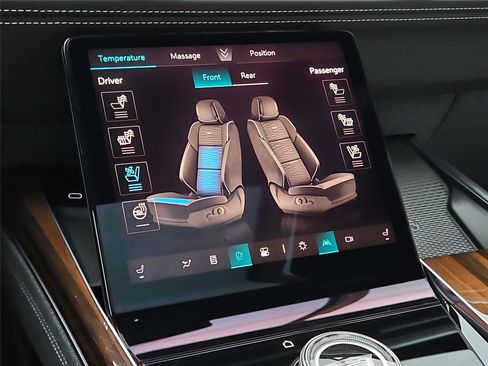 New 2026 Cadillac Escalade ESV Platinum Sport w/ LPO, ONYX Package AWD/4WD image 22
