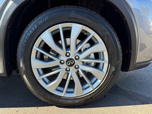 Used 2024 INFINITI QX50 Luxe image 11