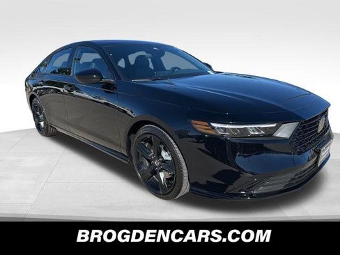 New 2025 Honda Accord Sport image 10