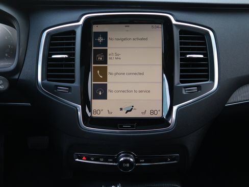 Used 2020 Volvo XC90 T5 Momentum image 16