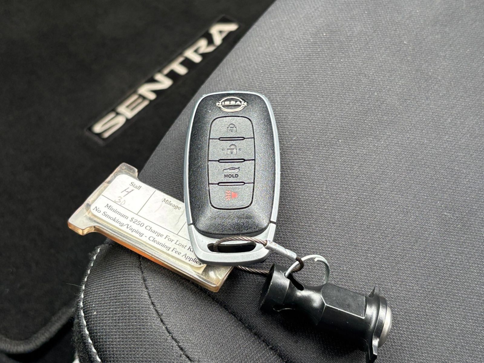 Used 2025 Nissan Sentra SV FWD image 20