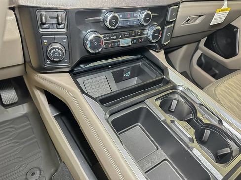 New 2026 Ford F350 Platinum w/ Platinum Plus Package AWD/4WD image 35