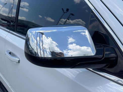 Used 2016 Chevrolet Tahoe LTZ RWD image 10