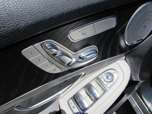 Used 2016 Mercedes-Benz C 300 Sedan image 15
