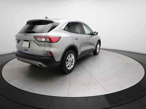 Used 2022 Ford Escape SE w/ Convenience Package image 36