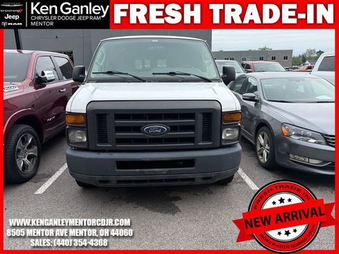 Used 2013 Ford E-150 and Econoline 150 w/ Commercial Cargo Van Pkg RWD image 2