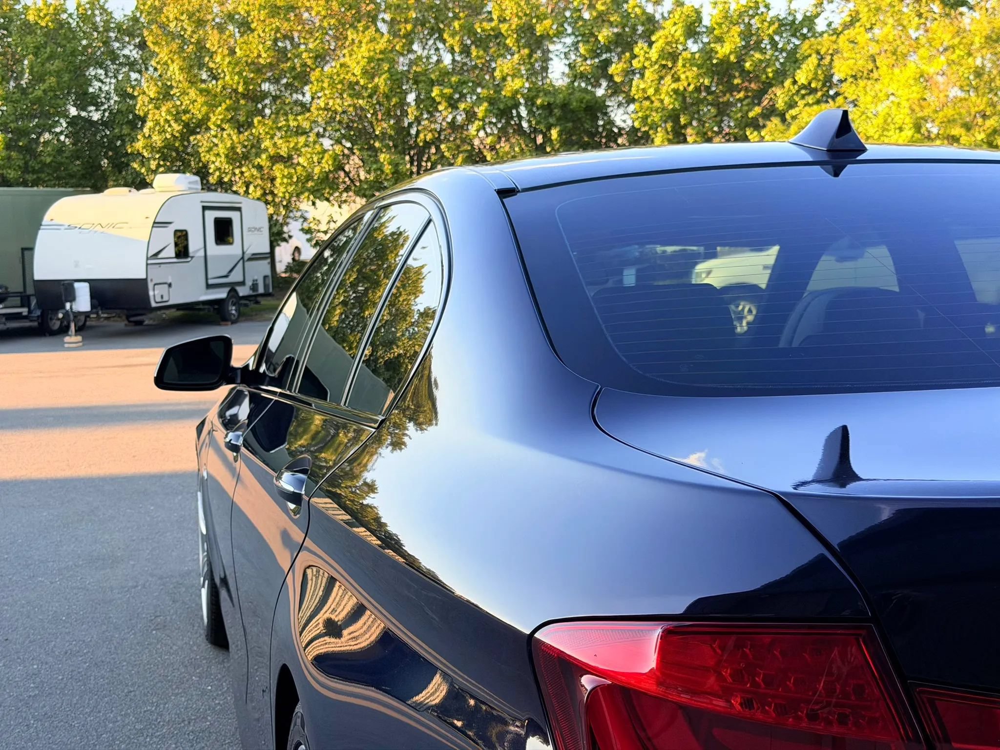 Used 2013 BMW 550i Sedan RWD image 16
