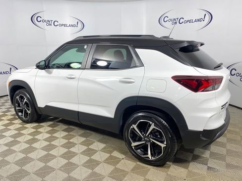 Certified 2022 Chevrolet TrailBlazer RS w/ Technology Package image 5