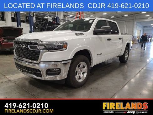 New 2026 RAM 1500 Big Horn AWD/4WD image 6