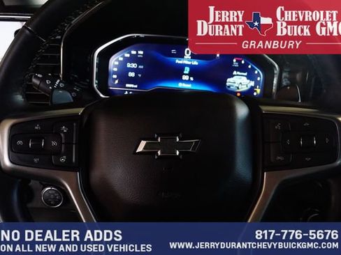 Used 2023 Chevrolet Silverado 1500 RST AWD/4WD image 15