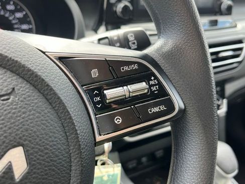 Certified 2022 Kia Seltos LX image 26