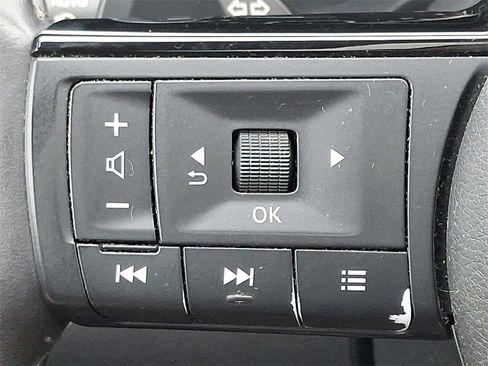 Certified 2023 Nissan Rogue SL w/ SL Premium Package image 24