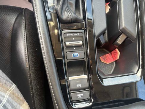 Used 2023 Honda Accord Touring image 29