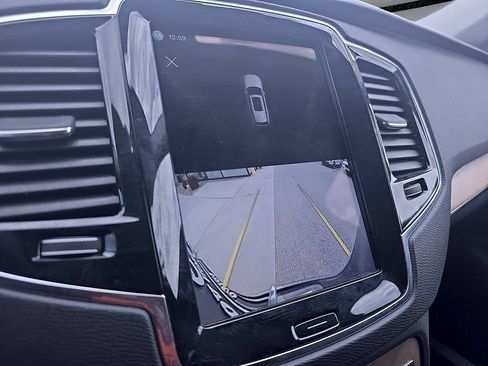 Used 2023 Volvo XC90 B5 Plus w/ Protection Package Premier AWD/4WD image 35