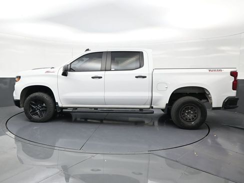 Used 2023 Chevrolet Silverado 1500 Custom Trail Boss AWD/4WD image 2