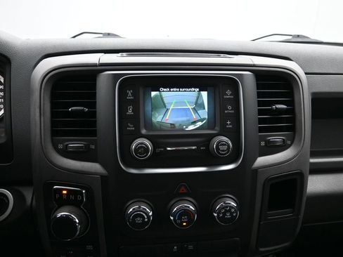 Used 2017 RAM 1500 Express w/ Express Value Package image 17