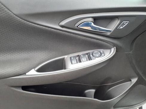 Used 2023 Chevrolet Malibu LT image 11