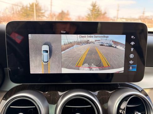 Used 2020 Mercedes-Benz GLC 300 4MATIC image 78