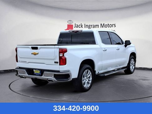 Used 2025 Chevrolet Silverado 1500 LTZ w/ LTZ Premium Package image 5