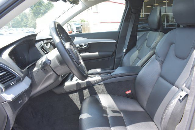 Used 2023 Volvo XC90 B5 Core AWD/4WD image 15