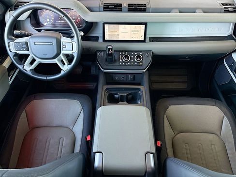 Used 2022 Land Rover Defender 90 X-Dynamic SE AWD/4WD image 13