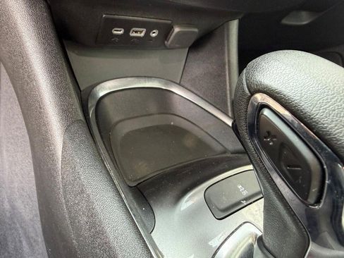 Used 2023 Chevrolet Malibu LT image 27