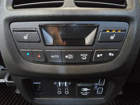 Used 2021 Honda Pilot Black Edition image 27