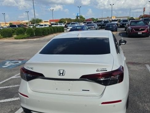 Used 2025 Honda Civic Sport Touring image 6