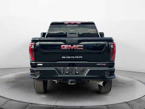 Used 2024 GMC Sierra 2500 AT4 w/ AT4 Premium Plus Package image 6