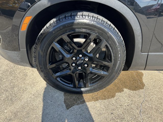 Used 2023 Chevrolet Blazer LT FWD image 33