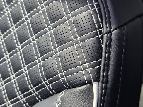 New 2026 GMC Acadia Denali AWD/4WD image 19