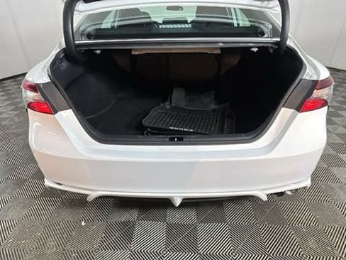 Used 2024 Toyota Camry SE FWD image 26