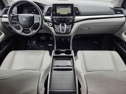 Used 2023 Honda Odyssey Touring image 19