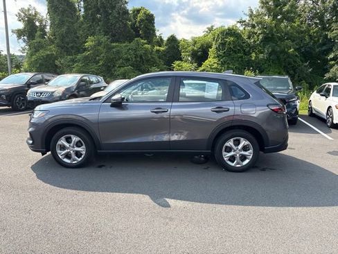 Certified 2024 Honda HR-V LX image 11