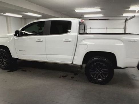 Certified 2020 GMC Canyon SLE w/ Driver Alert Package image 6