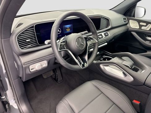 Certified 2026 Mercedes-Benz GLE 450 4MATIC image 9