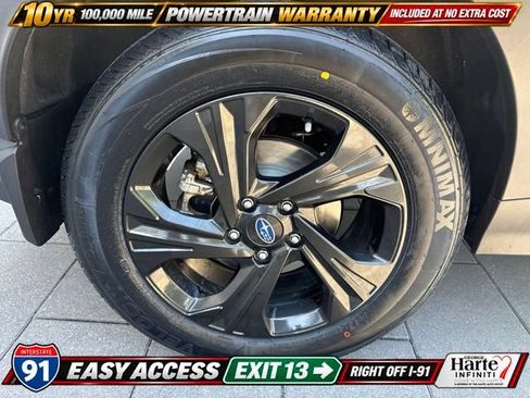 Used 2024 Subaru Crosstrek 2.0i AWD/4WD image 9